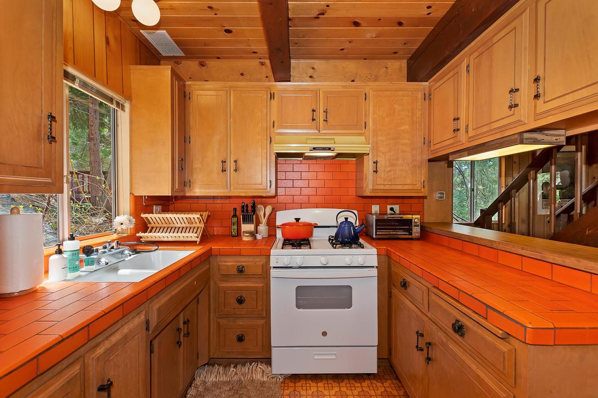 Pet & Kid Friendly Cozy Cabin, Bbq, Firepit, Outdoor Dining, Forest Views Лейк-Арроугед Екстер'єр фото